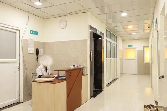 Reception & waiting lounge at PRAVI IVF Kanpur